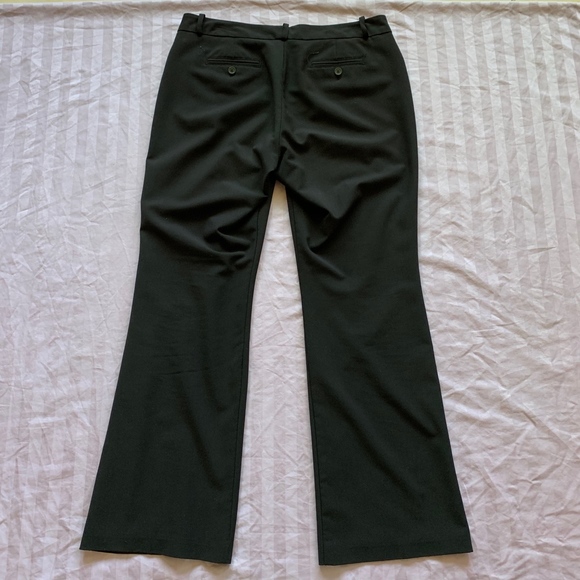 Worthington Modern Fit Flare Dress Pants 10 - Picture 2 of 6